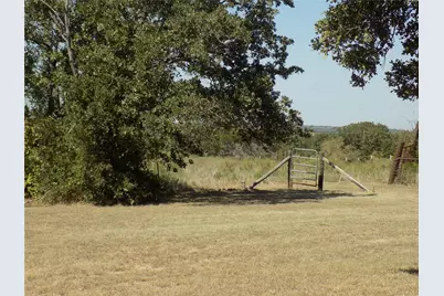 12792 W Highway 199, Poolville, TX 76487 - Photo 30