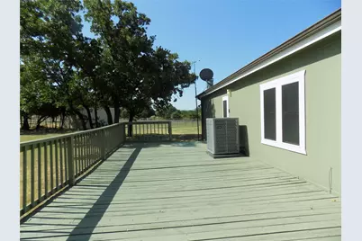 12792 W Highway 199, Poolville, TX 76487 - Photo 22