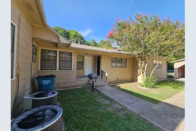 726 S Lindsay Street, Gainesville, TX 76240 - Photo 2