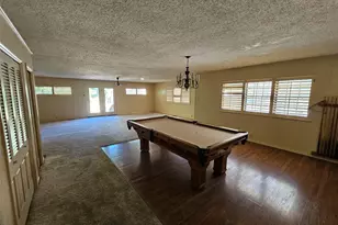 726 S Lindsay St, Gainesville, TX 76240 - Photo 10