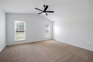 4025 Pepperwood Dr, Flower Mound, TX 75028 - Photo 10