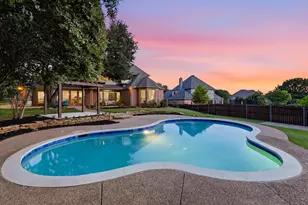 614 Llano Ct, Southlake, TX 76092 - Photo 2