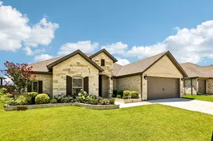 1077 Fleetwood Dr, Justin, TX 76247 - Photo 2