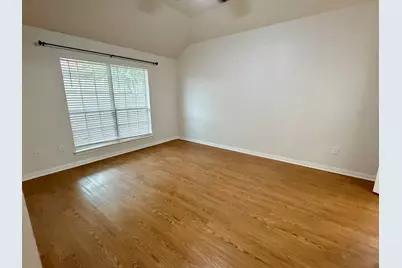 1001 Roberts Bend, Granbury, TX 76048 - Photo 14