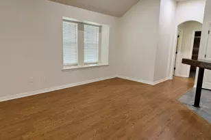 1001 Roberts Bend, Granbury, TX 76048 - Photo 6