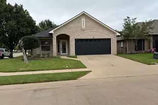 1001 Roberts Bend, Granbury, TX 76048 - Photo 34