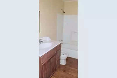 105 E Tyler Street #A, Ennis, TX 75119 - Photo 4