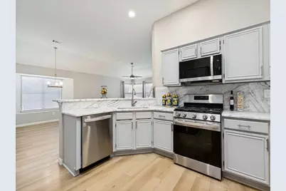 8028 Alderwood Drive, Plano, TX 75025 - Photo 6