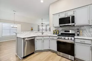 8028 Alderwood Dr, Plano, TX 75025 - Photo 6