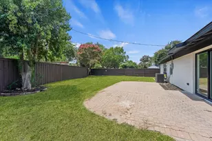 3786 Crown Shore Dr, Dallas, TX 75244 - Photo 30