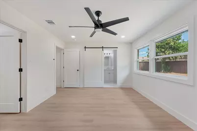 3786 Crown Shore Drive, Dallas, TX 75244 - Photo 18