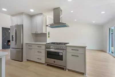 3786 Crown Shore Drive, Dallas, TX 75244 - Photo 16