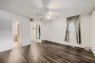 3912 Plantation Dr, Benbrook, TX 76116 - Photo 28