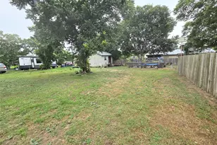 406 N Goliad, Runge, TX 78151 - Photo 26