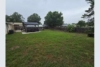 406 N Goliad, Runge, TX 78151 - Photo 20