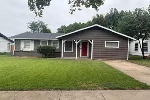 105 SW Taylor St, Burleson, TX 76028 - Photo 1