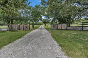 3911 N Hwy 281, Mineral Wells, TX 76067 - Photo 34