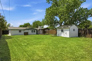 3145 Longbow Ct, Dallas, TX 75229 - Photo 34