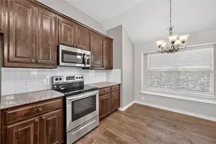 116 Wilson Cliff Dr, White Settlement, TX 76108 - Photo 12