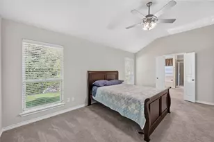 116 Wilson Cliff Dr, White Settlement, TX 76108 - Photo 16