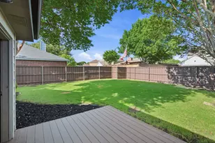2074 Briarcliff Rd, Lewisville, TX 75067 - Photo 16