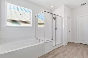 10421 Table Bluff St, Aubrey, TX 76227 - Photo 20