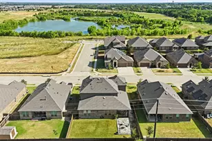 10421 Table Bluff St, Aubrey, TX 76227 - Photo 38