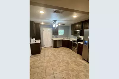 104 Lynn Drive, Azle, TX 76020 - Photo 2