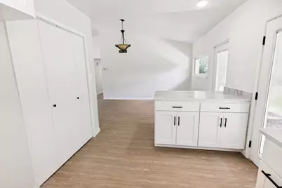 5033 Overcrest Drive, Garland, TX 75043 - Photo 10