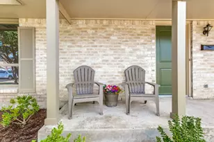 5033 Overcrest Dr, Garland, TX 75043 - Photo 2
