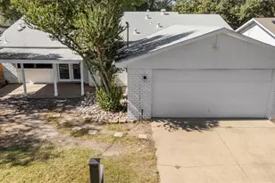 2814 Lindbergh Dr, Dallas, TX 75228 - Photo 32