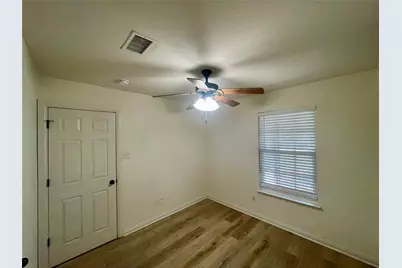 625 Main Street, Roanoke, TX 76262 - Photo 14