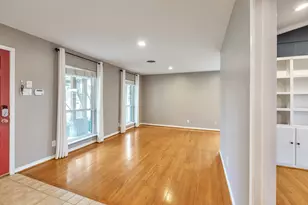 2905 Eric Ln, Farmers Branch, TX 75234 - Photo 4