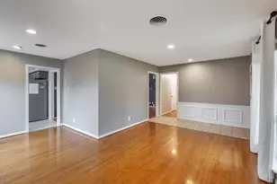 2905 Eric Ln, Farmers Branch, TX 75234 - Photo 6