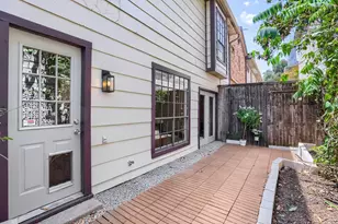 4000 Rawlins St, Dallas, TX 75219 - Photo 32