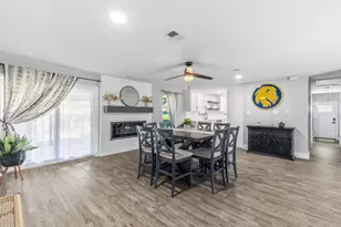 112 Royal Ln, Commerce, TX 75428 - Photo 12