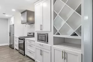 112 Royal Ln, Commerce, TX 75428 - Photo 10