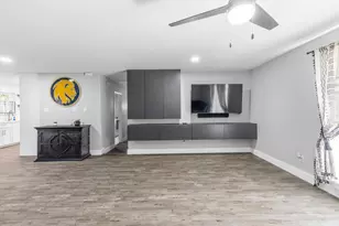 112 Royal Ln, Commerce, TX 75428 - Photo 16