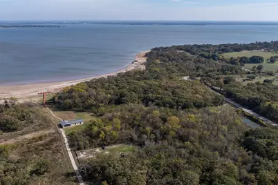 8375 Southern Shore Court, Kemp, TX 75143 - Photo 6