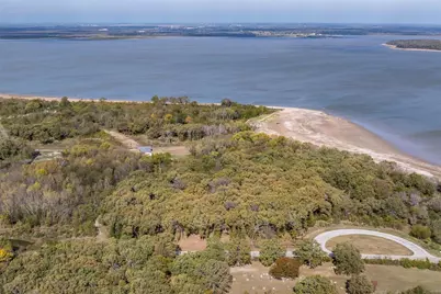8375 Southern Shore Court, Kemp, TX 75143 - Photo 8