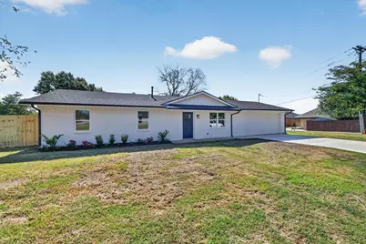 900 S 3rd Street, Sanger, TX 76266 - Photo 32