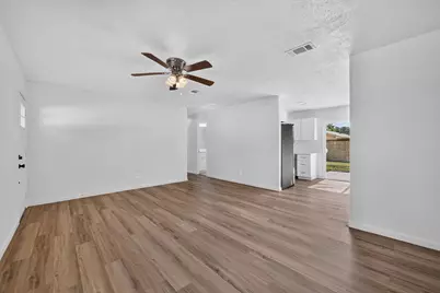 900 S 3rd Street, Sanger, TX 76266 - Photo 8