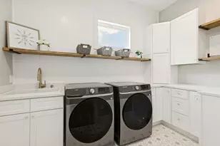 13723 Far Hills Ln, Dallas, TX 75240 - Photo 26
