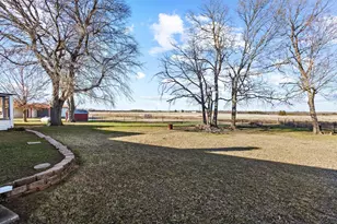 1858 Farm Rd 1506, Paris, TX 75460 - Photo 22
