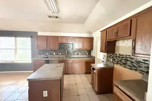 9916 Crystal Valley Way, Dallas, TX 75227 - Photo 4