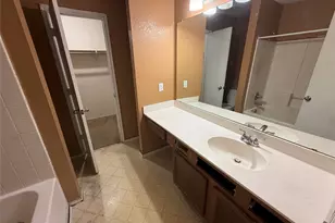 9916 Crystal Valley Way, Dallas, TX 75227 - Photo 10