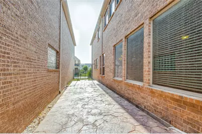 6739 Palo Duro Drive, Irving, TX 75063 - Photo 22