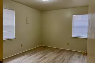 2500 S Fielder Rd, Arlington, TX 76015 - Photo 10