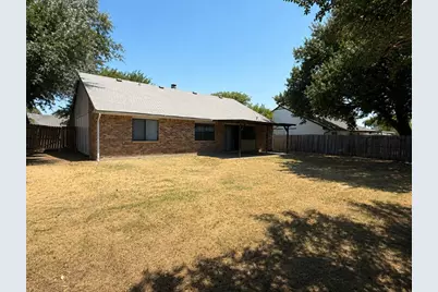 3824 Hackberry Lane, Bedford, TX 76021 - Photo 12