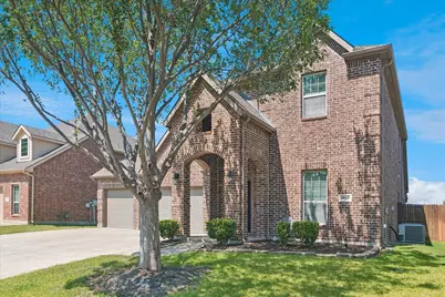 1012 Seclusion Cove, McKinney, TX 75072 - Photo 2